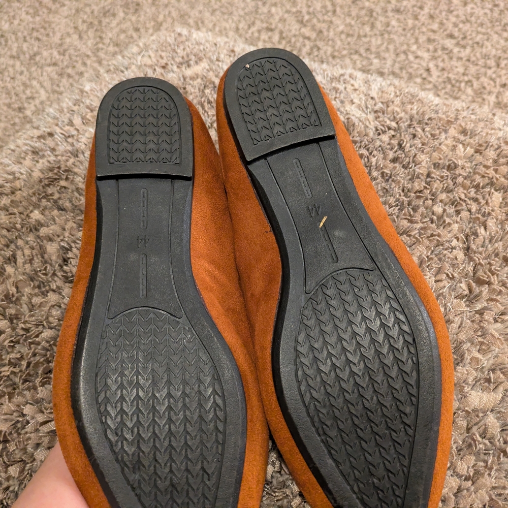 Brown Suede Women's Loafers - Picture 5 of 7